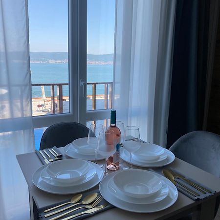 Paradiso 'В' 201 One Bedroom Apartment 内塞伯尔 外观 照片
