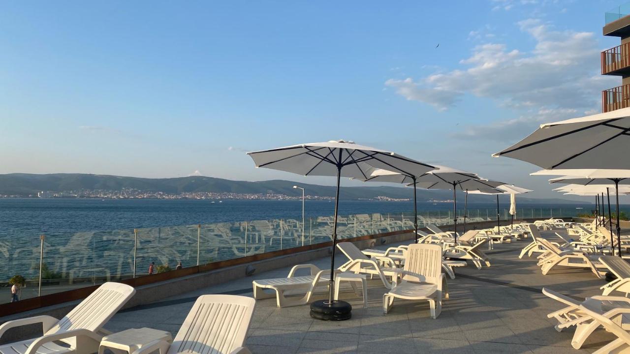 Paradiso 'В' 201 One Bedroom Apartment 内塞伯尔 外观 照片