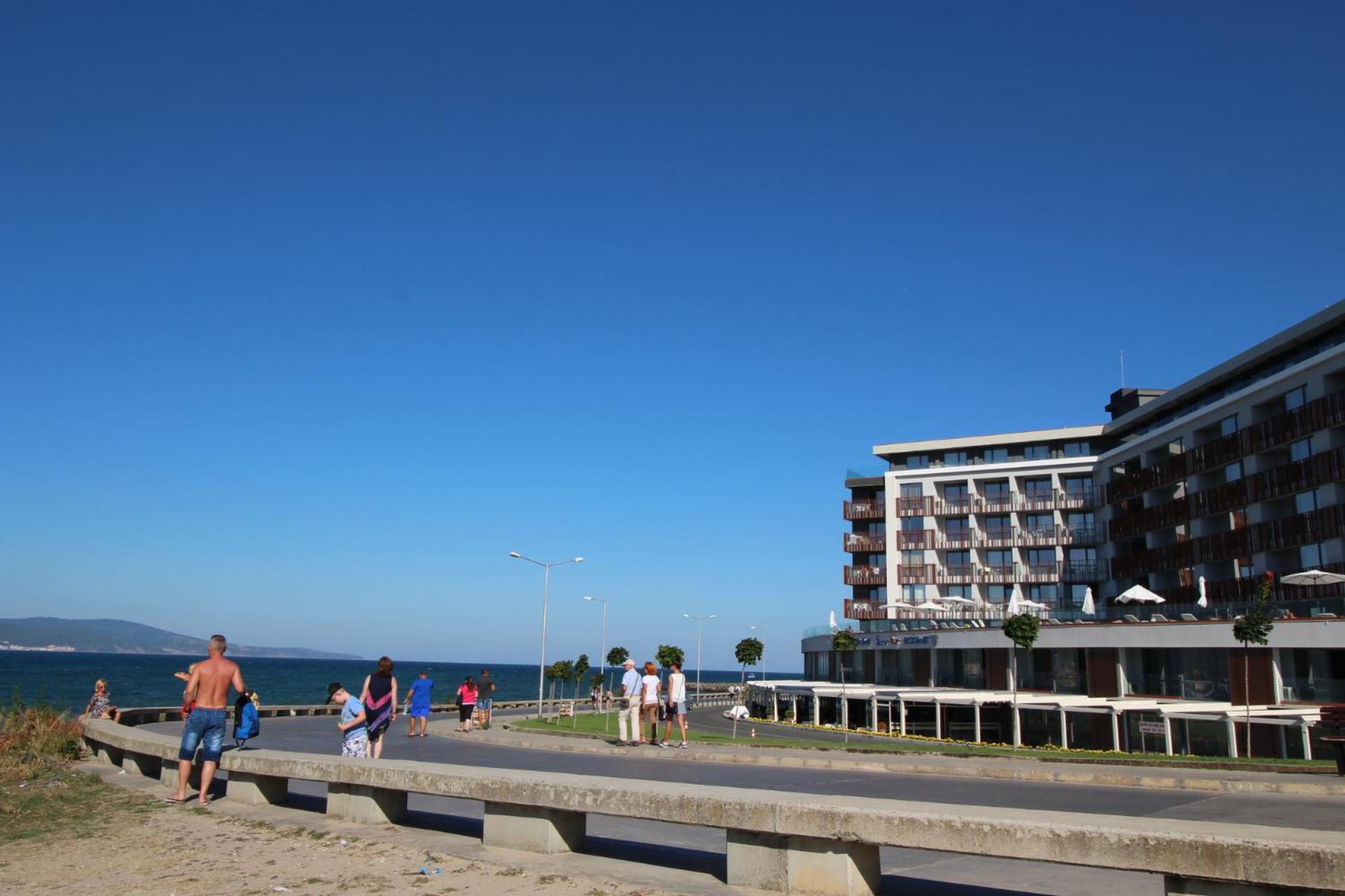 Paradiso 'В' 201 One Bedroom Apartment 内塞伯尔 外观 照片