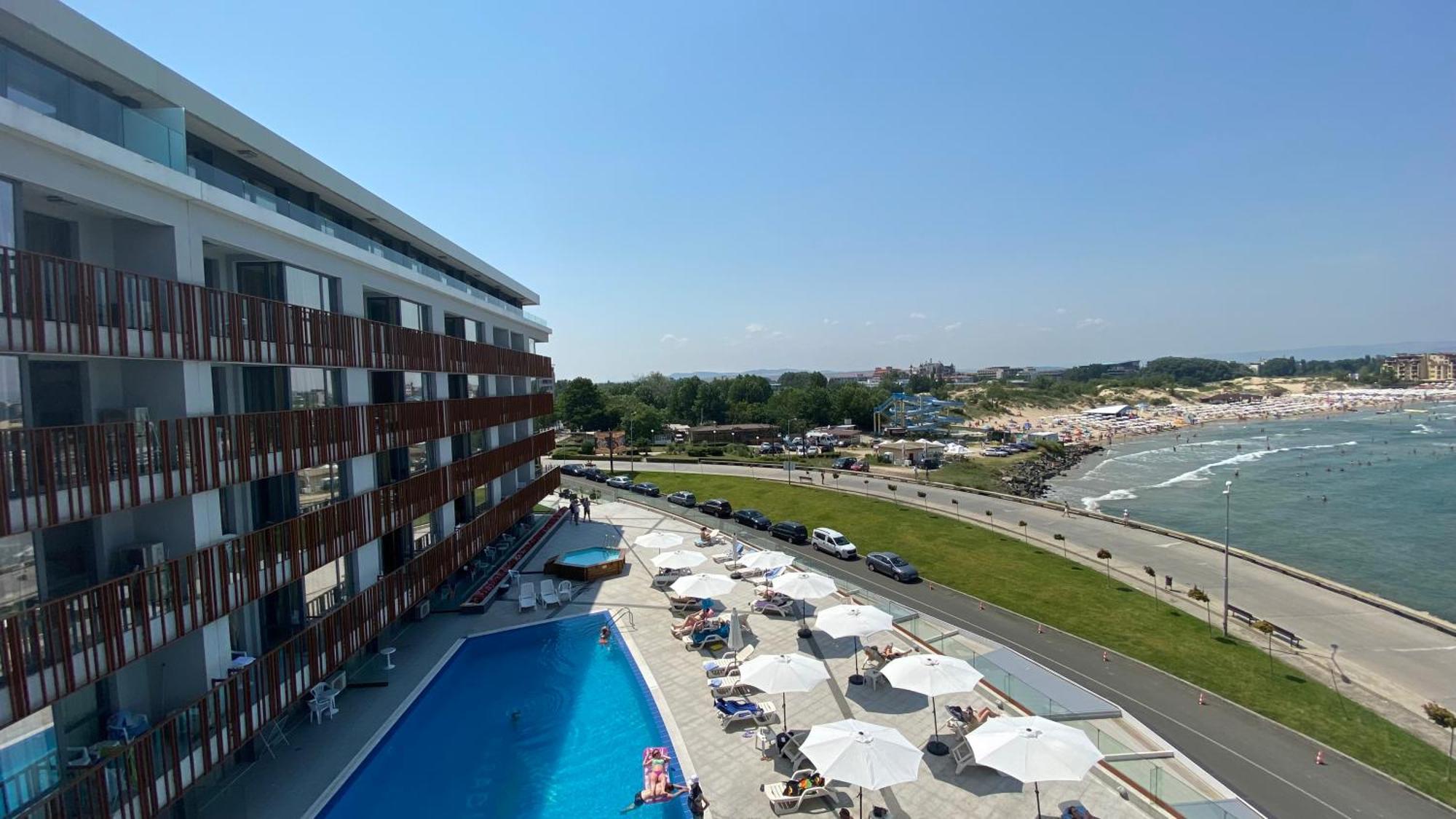 Paradiso 'В' 201 One Bedroom Apartment 内塞伯尔 外观 照片